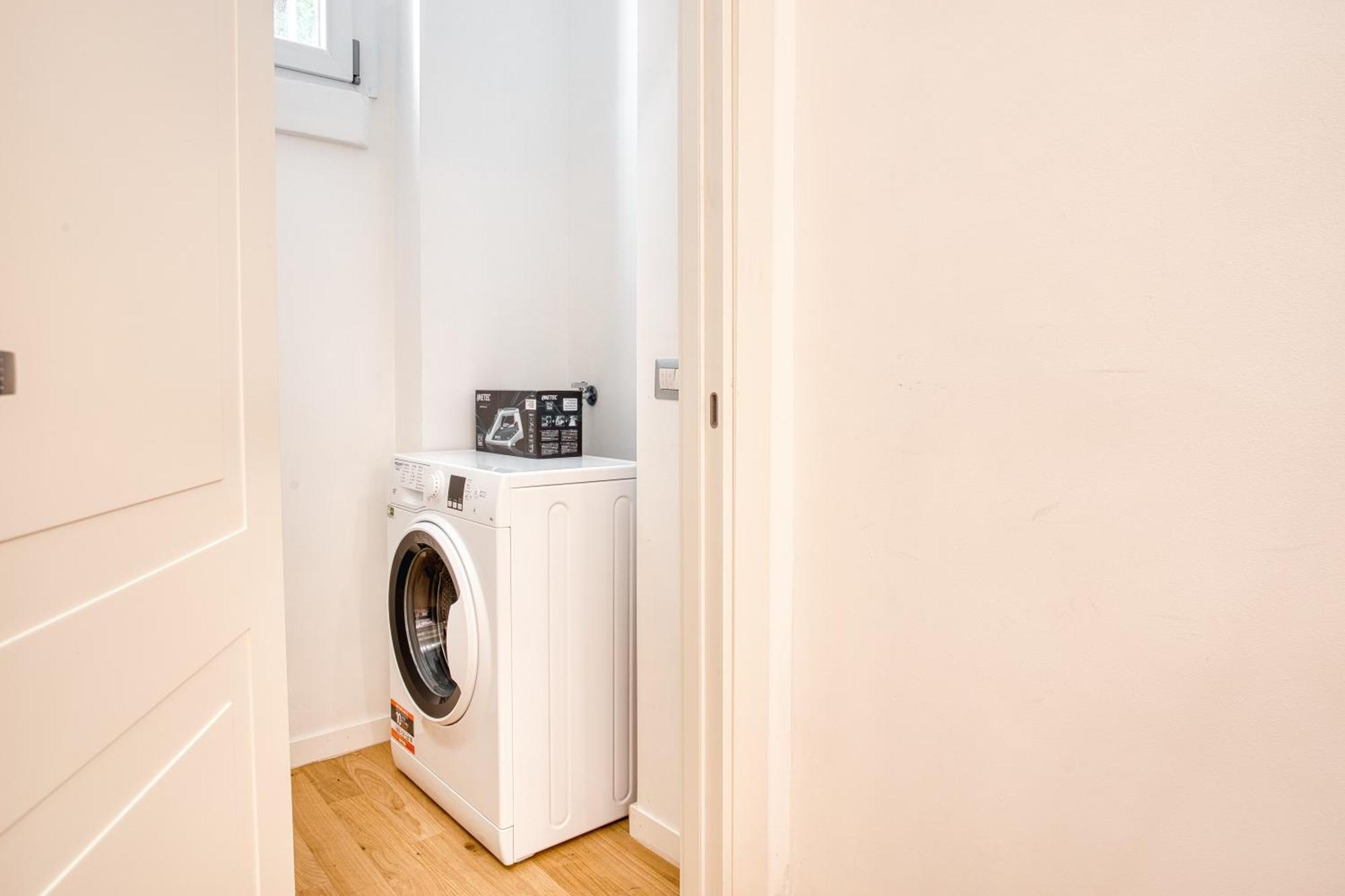 Walk To Navigli - Via Gola - 2 Bedrooms Apt Milánó Kültér fotó